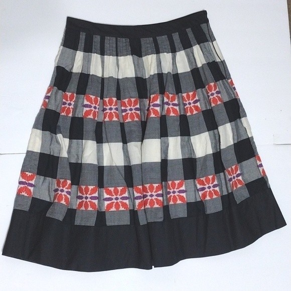 Floreat Anthropologie Floral Embroidered Plaid Skirt Do Si Do New US 4 Boho Chic - Picture 5 of 7